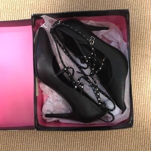 Betsyville studded heels, size 11